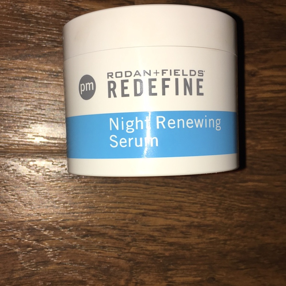 R&F night renewing serum NEW!